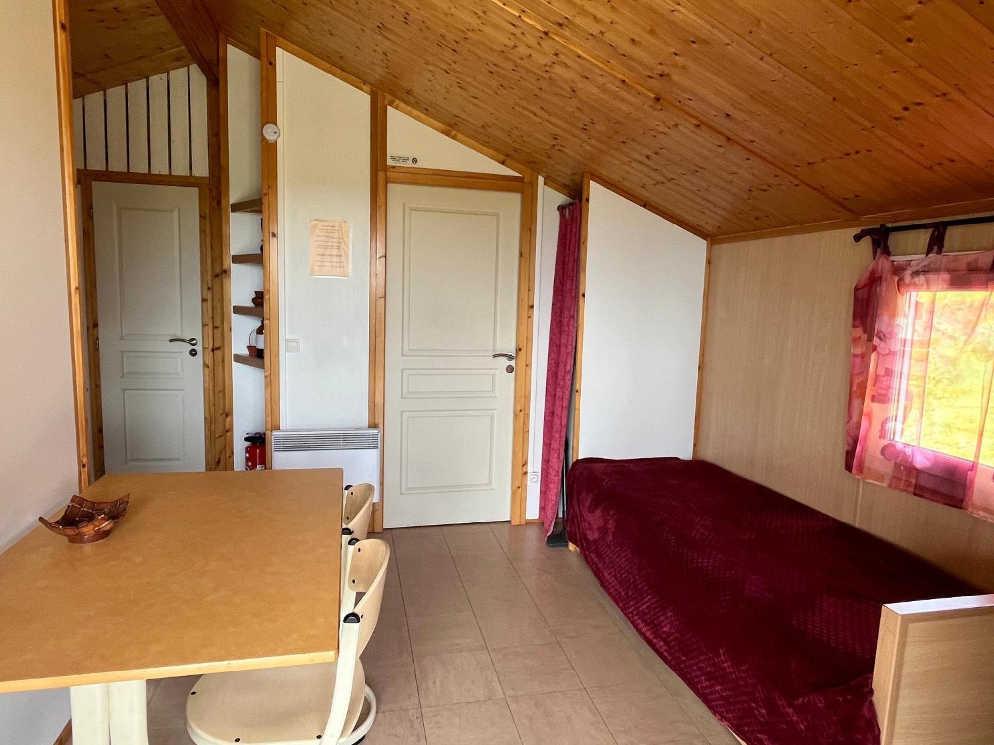 Les Chalets Du Piou Bussieres  Экстерьер фото